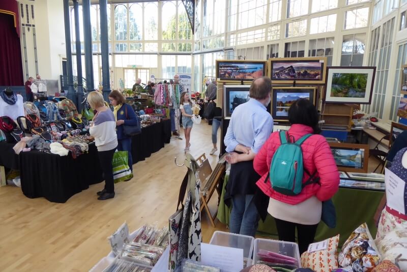 Art Fair at the Pavilion Gardens in Buxton. Image: Ali Quas-Cohen